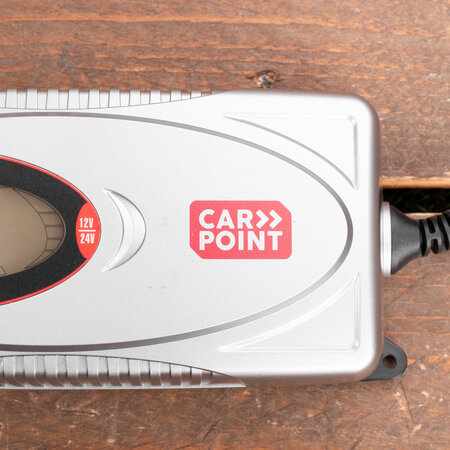 Carpoint druppellader 12V/24V 7,5A