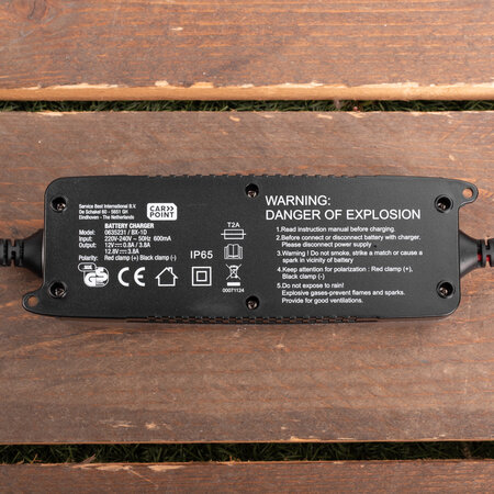 Carpoint druppellader 12V 3,8A