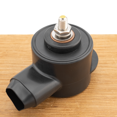 DC verdeelpunt & doorvoer M10 Zwart