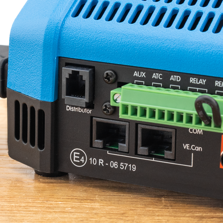 Victron Lynx Smart BMS 500 NG - M10