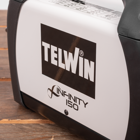 Telwin Infinity 150 MMA inverter lasapparaat 230V ACD