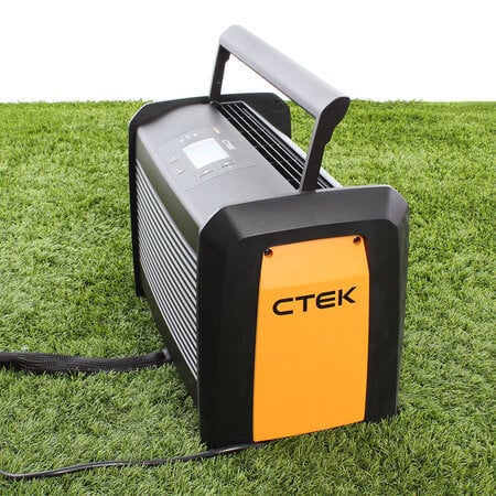 CTEK PRO 120 (12V / 120A) - inclusief gratis Trolley