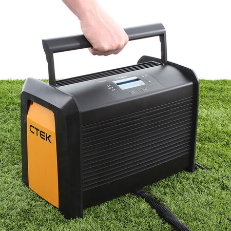 CTEK PRO 120 (12V / 120A) - inclusief gratis Trolley