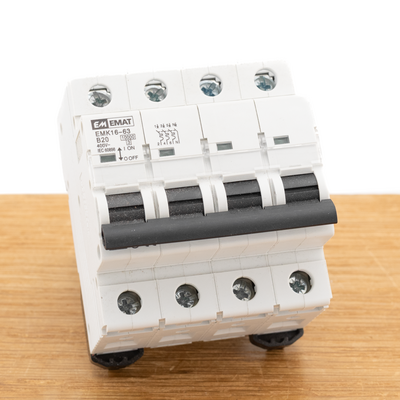 EMAT Krachtgroep B 20A 3P+N