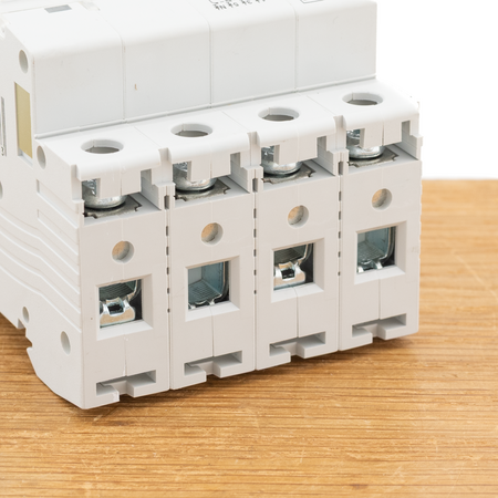 EMAT Krachtgroep B 32A 3P+N