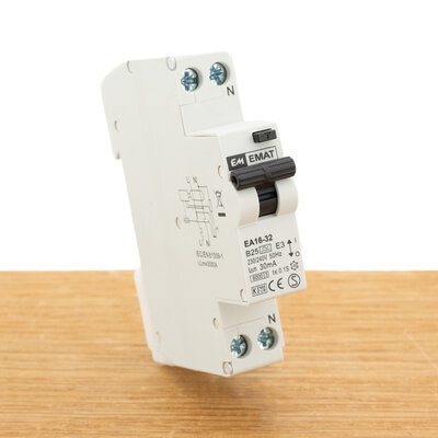 EMAT Aardlekautomaat B 25A 30mA 1P+N
