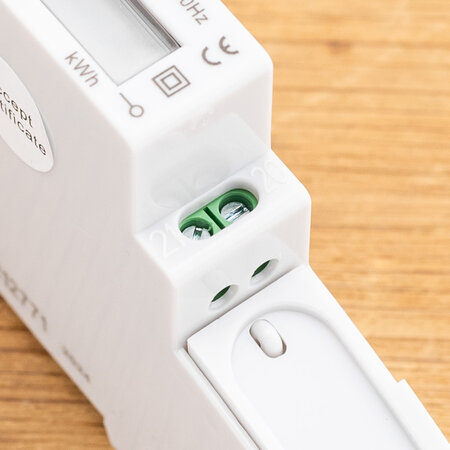 EMAT kWh meter 45A 1-fase Dinrail Digitaal MID Gekeurd