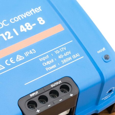 Victron Orion-Tr 12/48-8A (380W) Geïsoleerd