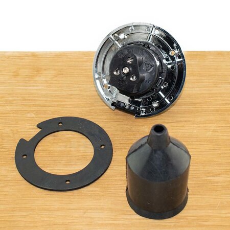 Victron Walstroom invoer/inlet 16A RVS