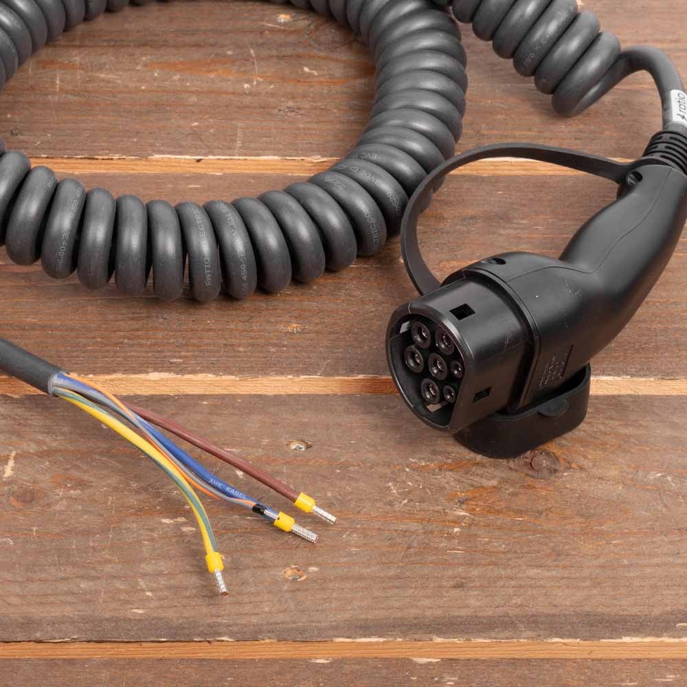 E-Line Laadkabel Type 2 naar open einde - 1x32A - 4 meter - Coiled