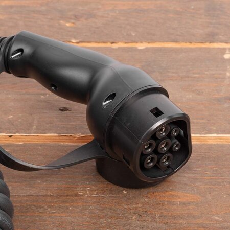 Ratio E-Line Laadkabel Type 2 naar open einde - 1x32A - 4 meter - Coiled