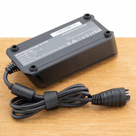 Bosch Standaard oplader voor eBike 4A - Exclusief netsnoer