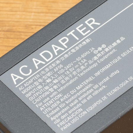 Blu-Basic Laptop oplader AC Adapter 65W voor Compaq / HP