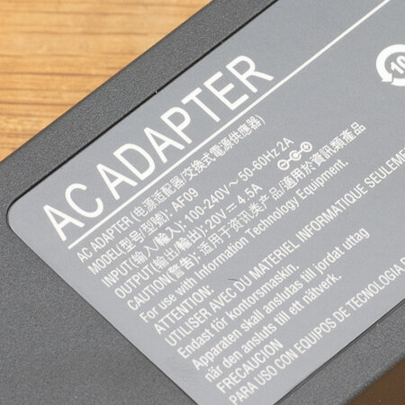 Blu-Basic Laptop oplader AC Adapter 90W | voor o.a. IBM / Lenovo