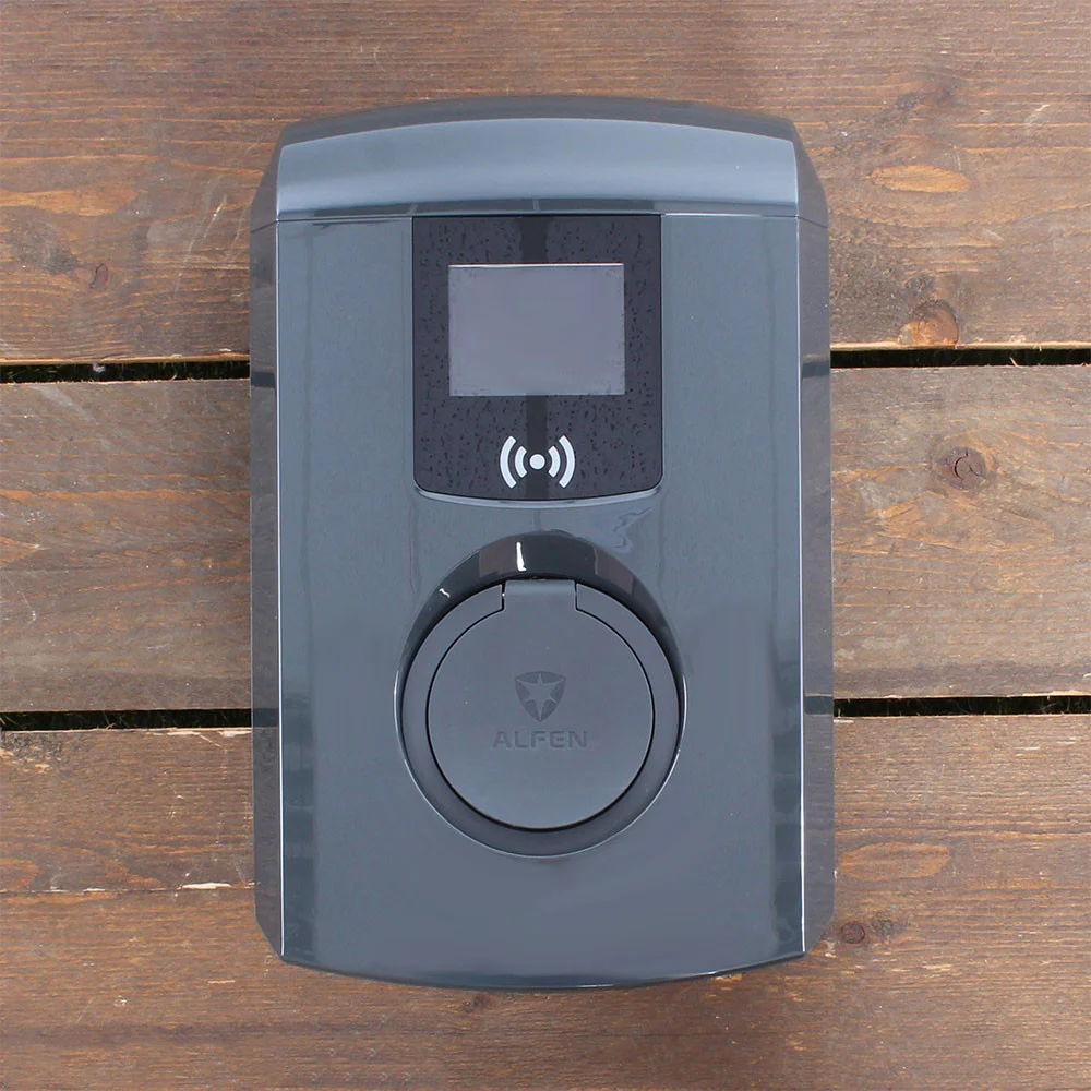 Eve Single Plus - 3 x 32A - Socket - RFID - E-Flux - Load Balancing - Grijs