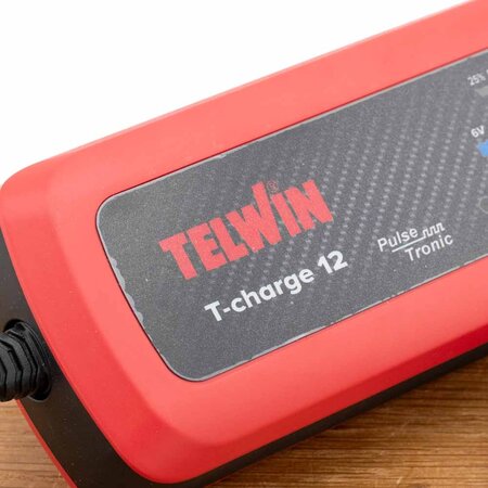 Telwin T-Charge 12 acculader 6V/12V 4A