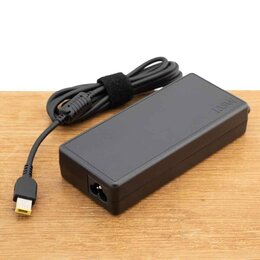 Lenovo Laptop lader AC Adapter 135W Slim Tip