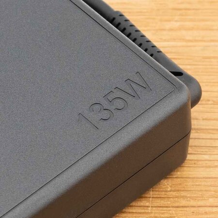 Lenovo Laptop oplader AC Adapter 135W Slim Tip