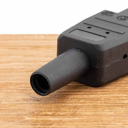 C13 Apparaatstekker