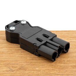 Stekker AC OUT (GST18)