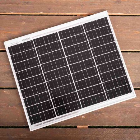 Victron BlueSolar 30Wp mono (380x450x25mm)
