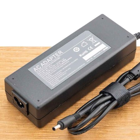 Blu-Basic Laptop oplader AC Adapter 130W voor Dell | plug 4,5 x 3,0