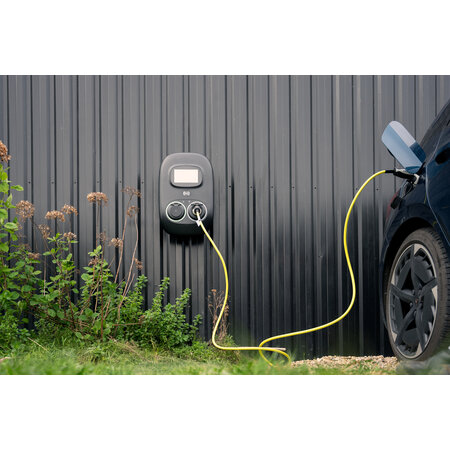 Volt Time Two Pro Dubbele AC Laadpaal 2x22 kW met 2x Type 2 Contactdoos, OCPP 1.6J, RFID, MID Energiemeting en 4G/WiFi/Ethernet