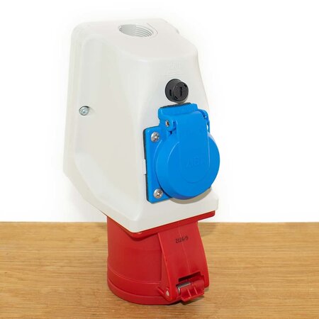 ABL ABL CEE combi wandcontactdoos 16A 5-polig 400V met geïntegreerde 230V Schuko-contactdoos, IP44, voorgemonteerd en intern bedraad