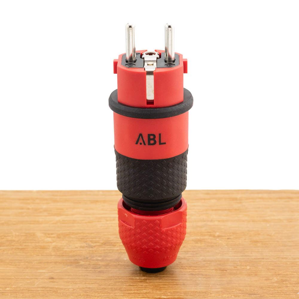 ABL Professional geaarde stekker (100000069) SCHUKO/Frans-Belgisch 16A IP54 rood