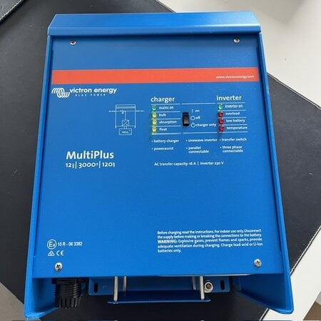 Victron MultiPlus 12/3000/120-16 - Gebruikt