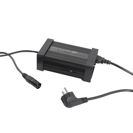 BatteryLabs MegaCharge Gel 24V 10A - XLR Stekker - Retour