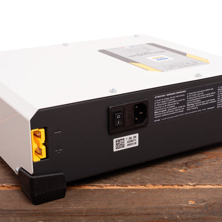 GYS multifunctionele acculader met voeding GYSFLASH 100.12 HF | 100A | 2.5M kabels