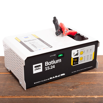 GYS acculader BATIUM 15.24