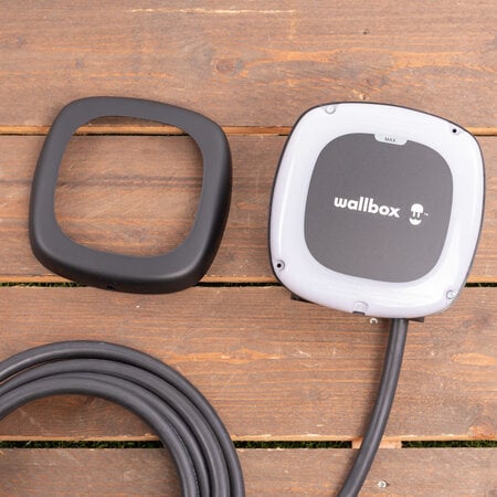 Wallbox Pulsar Max 11 kW - EV Laadstation Zwart type 2 met vaste rechte laadkabel 5 meter - Zegel verbroken
