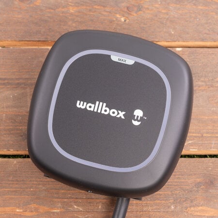 Wallbox Pulsar Max 11 kW - EV Laadstation Zwart type 2 met vaste rechte laadkabel 5 meter - Zegel verbroken