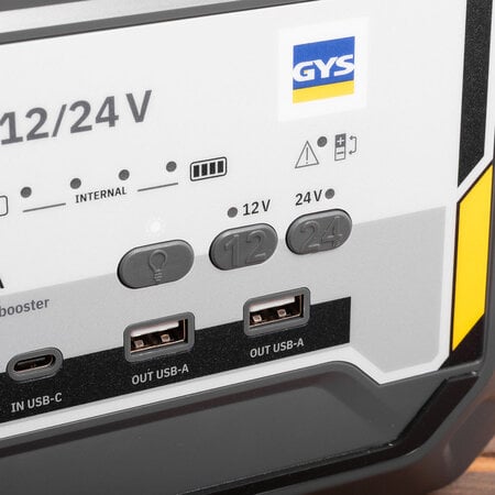 GYS NOMAD POWER 12/24V lithium startbooster 1900A met 4000A piekstroom