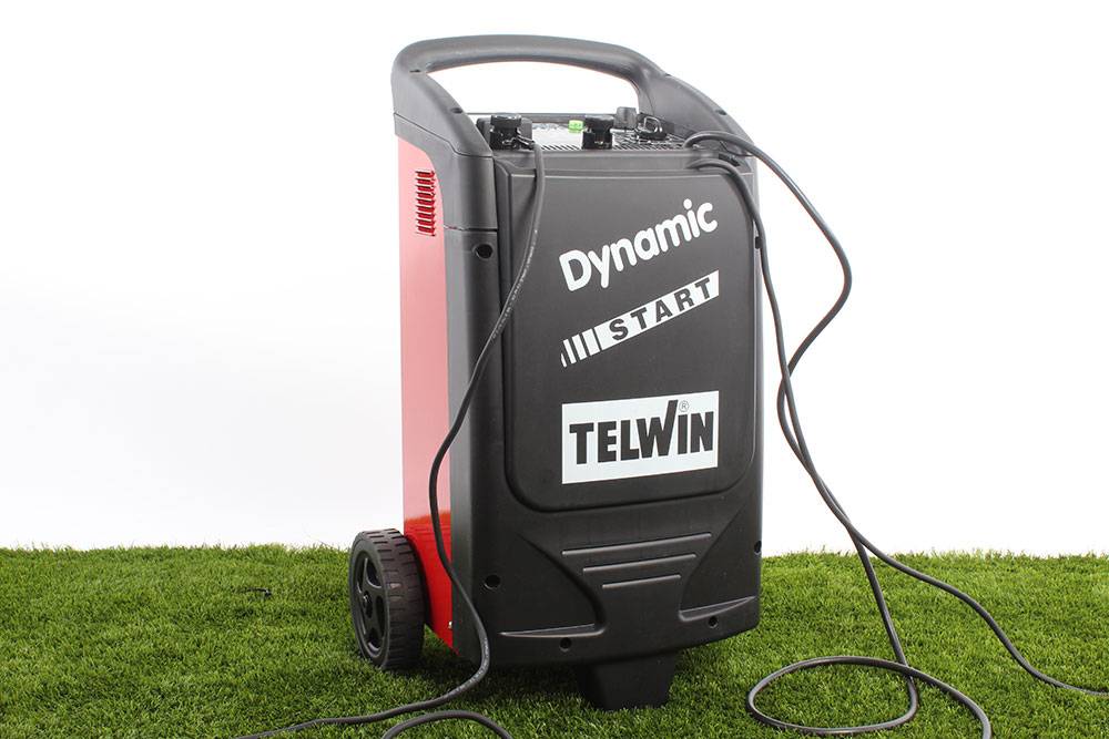 Acculader/booster Dynamic 520 Start 12-24V - Beschadigd