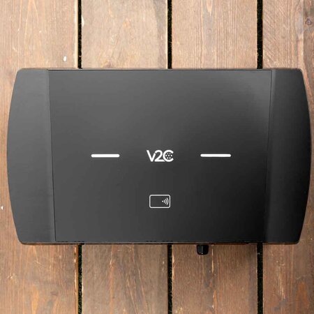 V2C Alva dubbele slimme laadpaal tot 22kW per aansluiting met 4G, RFID en OCPP