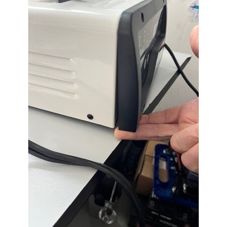 Telwin Acculader/startbooster Alaska 210 Start 12/24V - Beschadigd