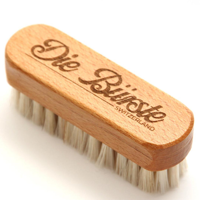 Die Bürste -  in Handarbeit hergestellt