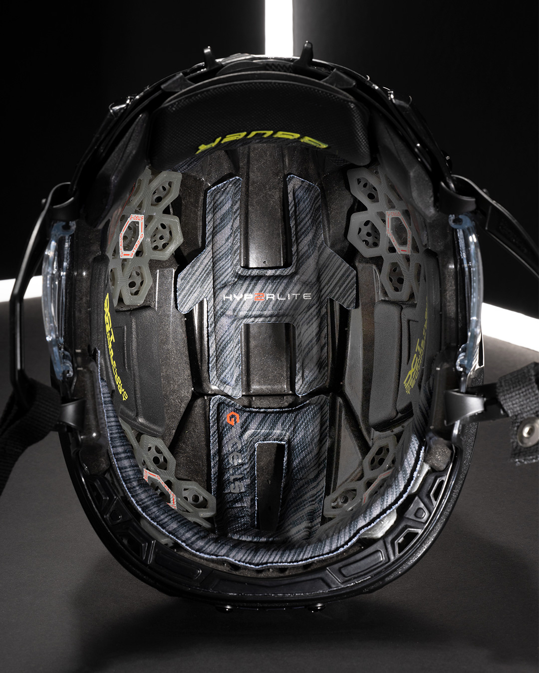 Bauer Hyperlite 2 Helmet