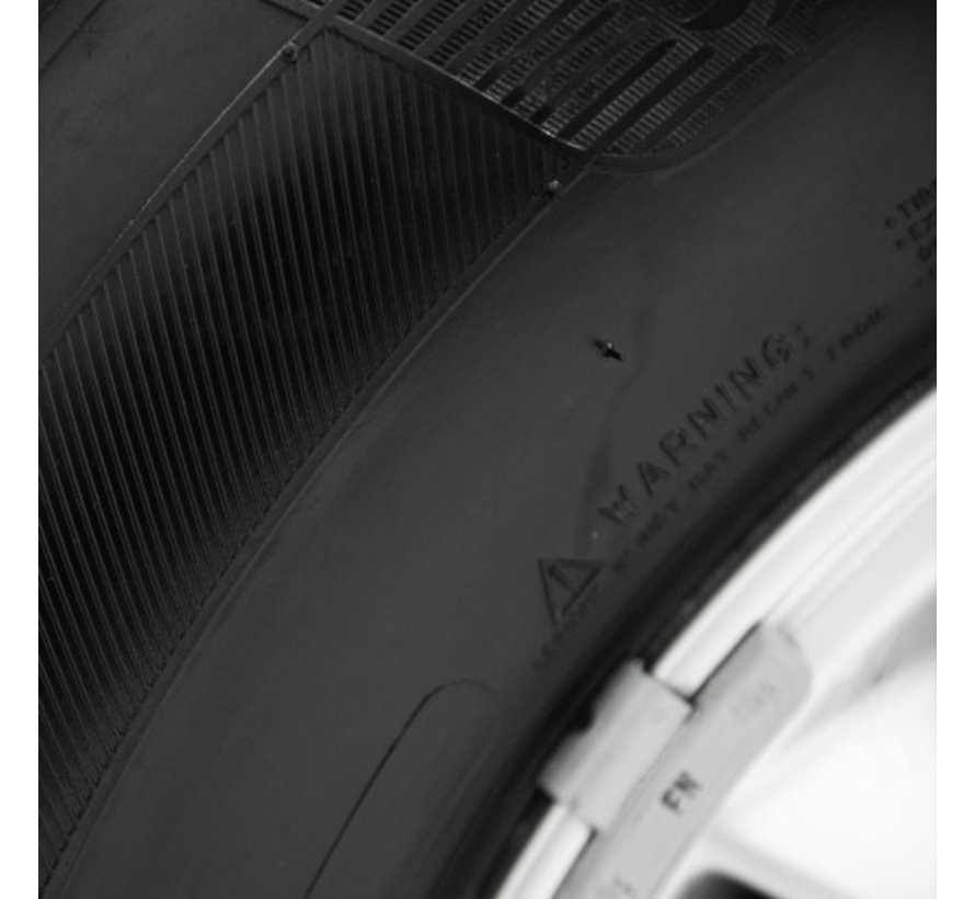 Turtle Wax Wet N Black banden foam – bandenglans – 500 ml