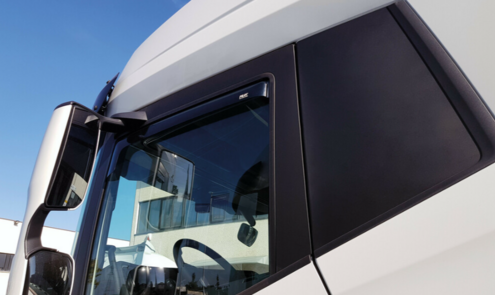 Windgeleiders voor vrachtwagens: meer comfort, minder lawaai en rijden in alle weersomstandigheden