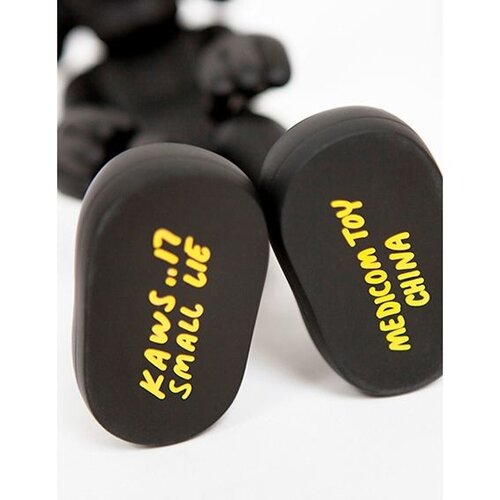 Medicom Toys 11" Small Lie (Black) by KAWS x Medicom Toys