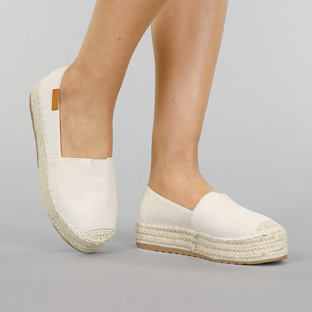 Basic Beige Suède-Look Instap Espadrilles - Uwantisell.nl