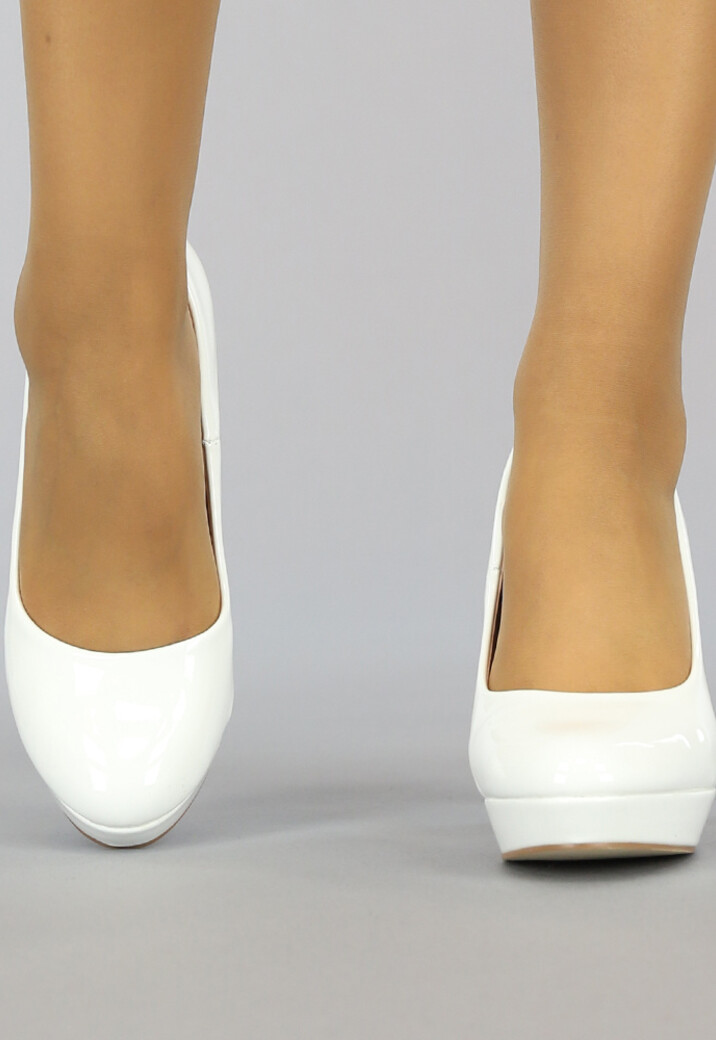 Witte Lak Pumps met Plateau