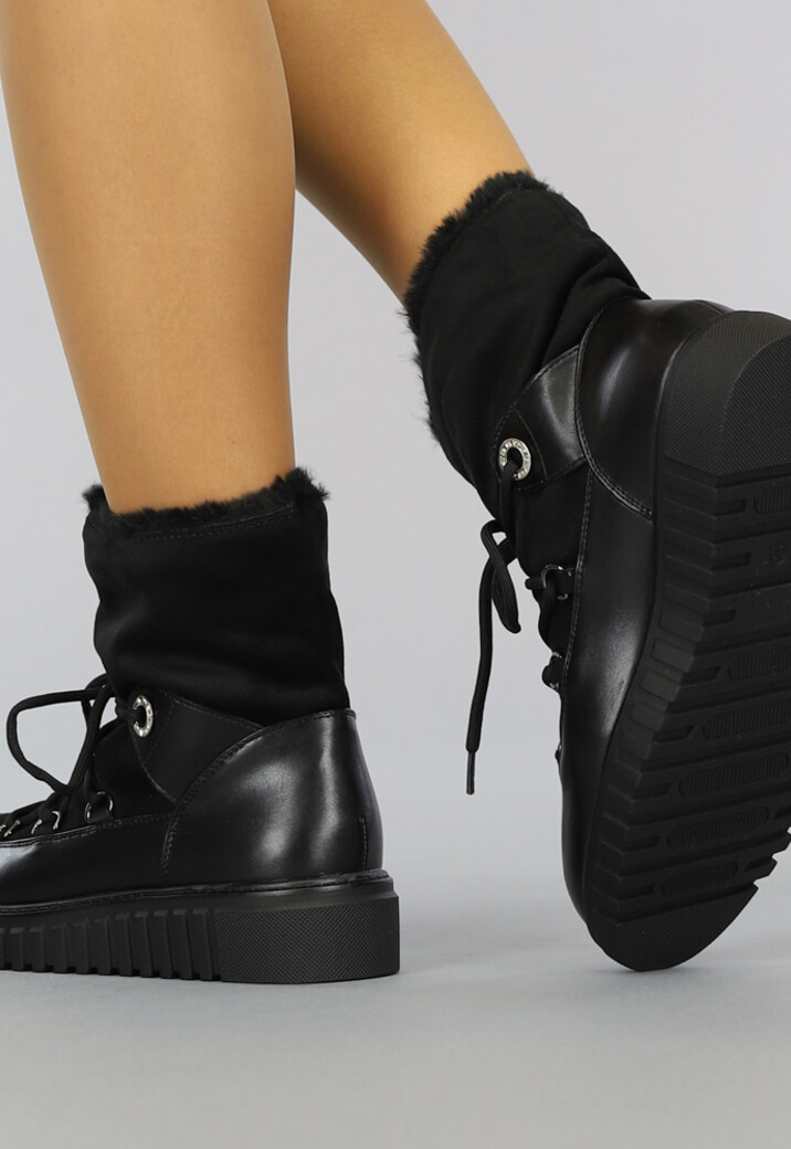 Zwarte Gevoerde Snowboots met Veter