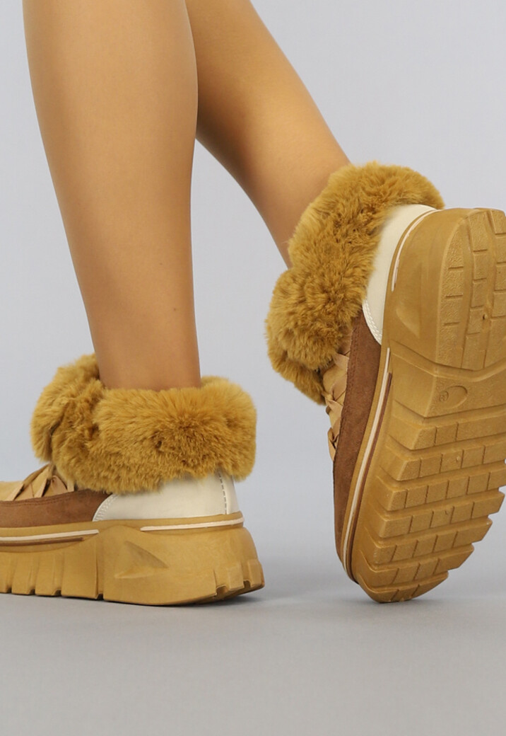 Grove Camel Snowboot Enkellaarsjes met Veter