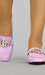 Lila Lederlook Loafers met Gouden Embleem