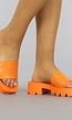 Oranje Slippers met Brede Band en Grove Zool